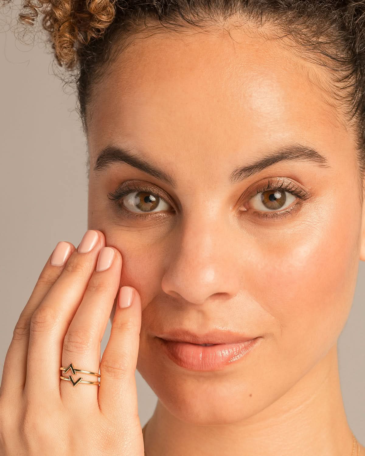 Bryan Anthonys Highs and Lows Ring Set On Model