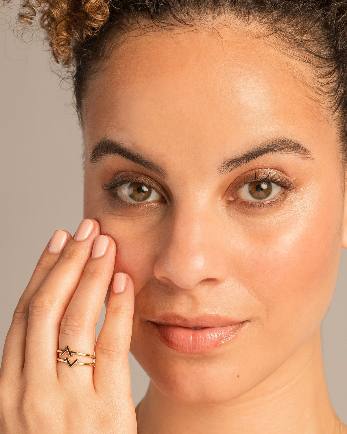 Bryan Anthonys Highs and Lows Ring Set On Model