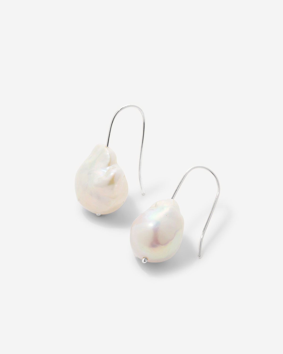 Bryan Anthonys Grit Silver Drop Earrings Macro