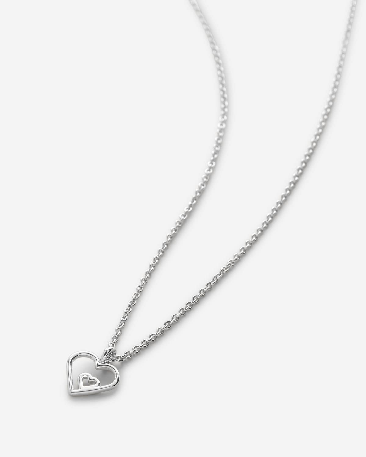 Bryan Anthonys Always In My Heart Silver Necklace Macro