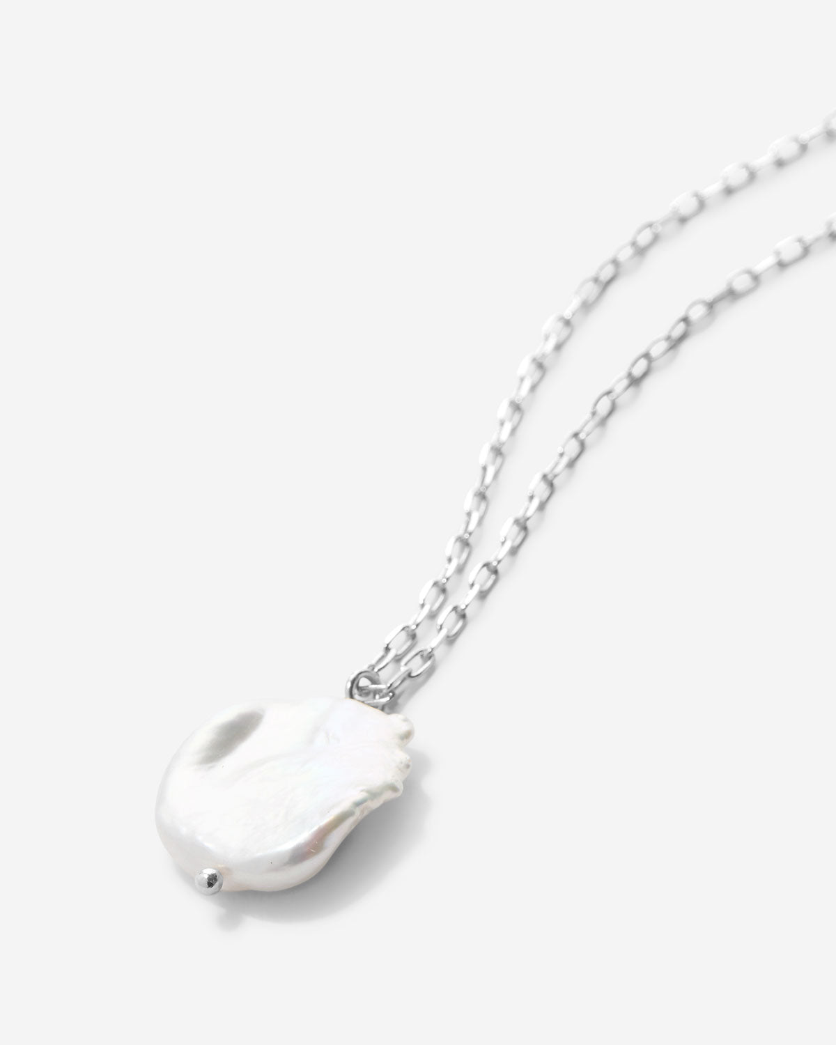    ba-necklace-grit-baroque-pearl-gold-v2  1200 × 1500px  Bryan Anthonys Grit Pendant Necklace Silver Macro