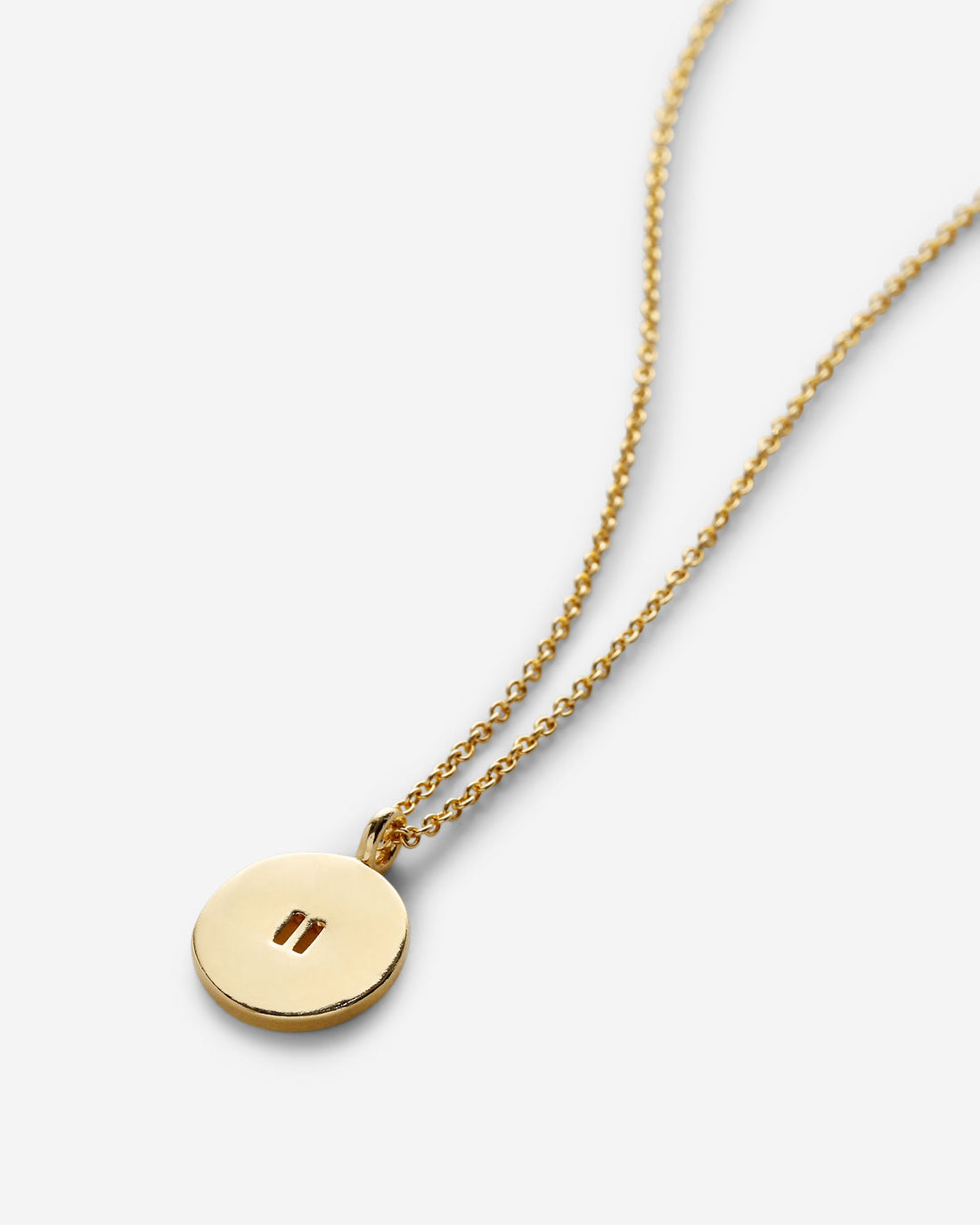 Close-up of Pause Necklace in 14k gold finish