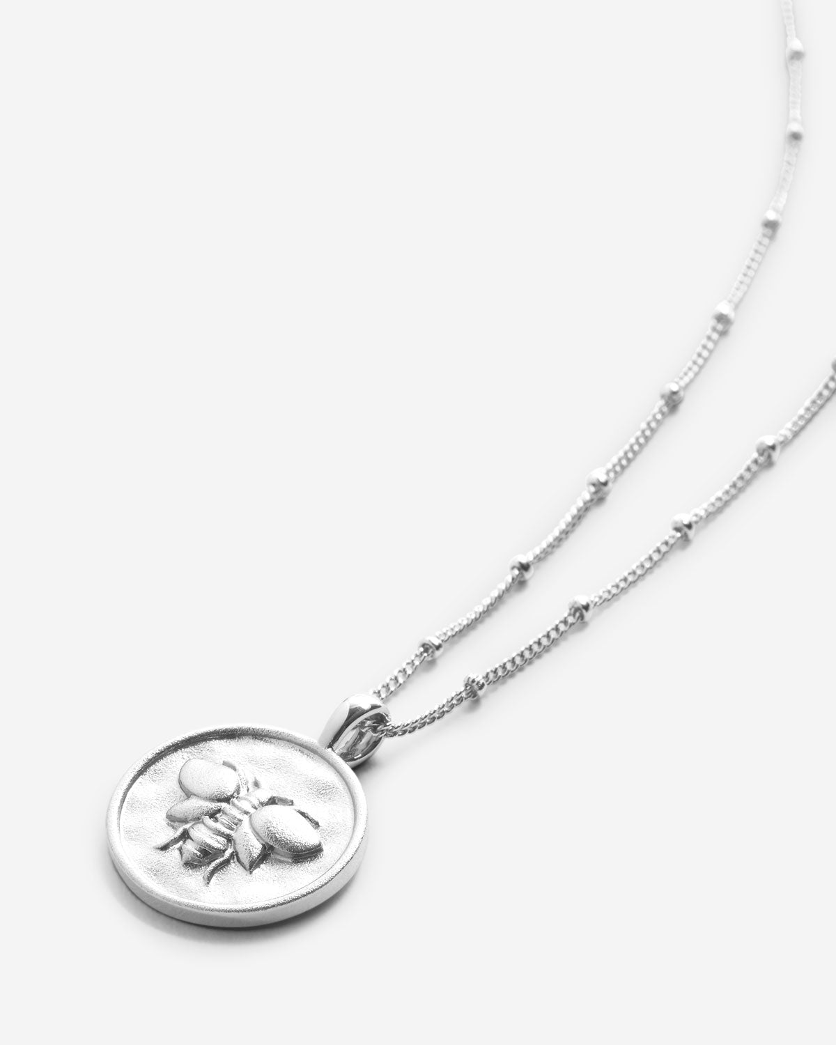 Bryan Anthonys Where You're Meant To Be Silver Necklace Macro