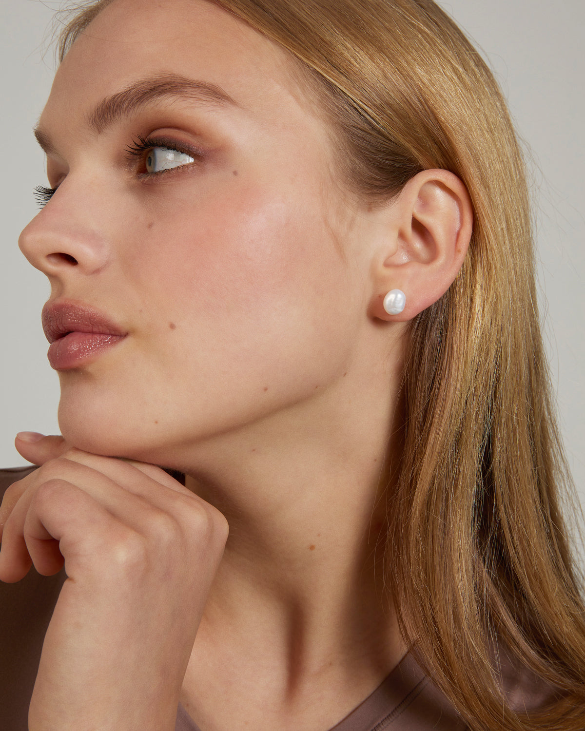  Bryan Anthonys Grit Bold Stud Earrings On Model