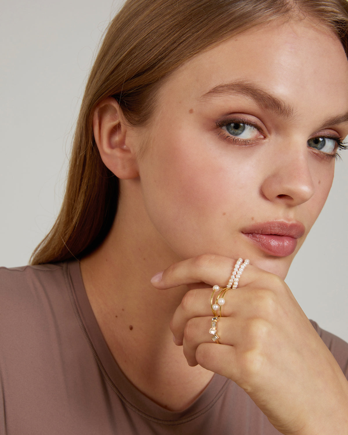  Bryan Anthonys Grit Seed Pearl Ring On Model