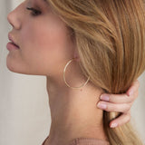 BRYAN ANTHONYS SIMPLICITY MAXI HOOP EARRINGS ON MODEL