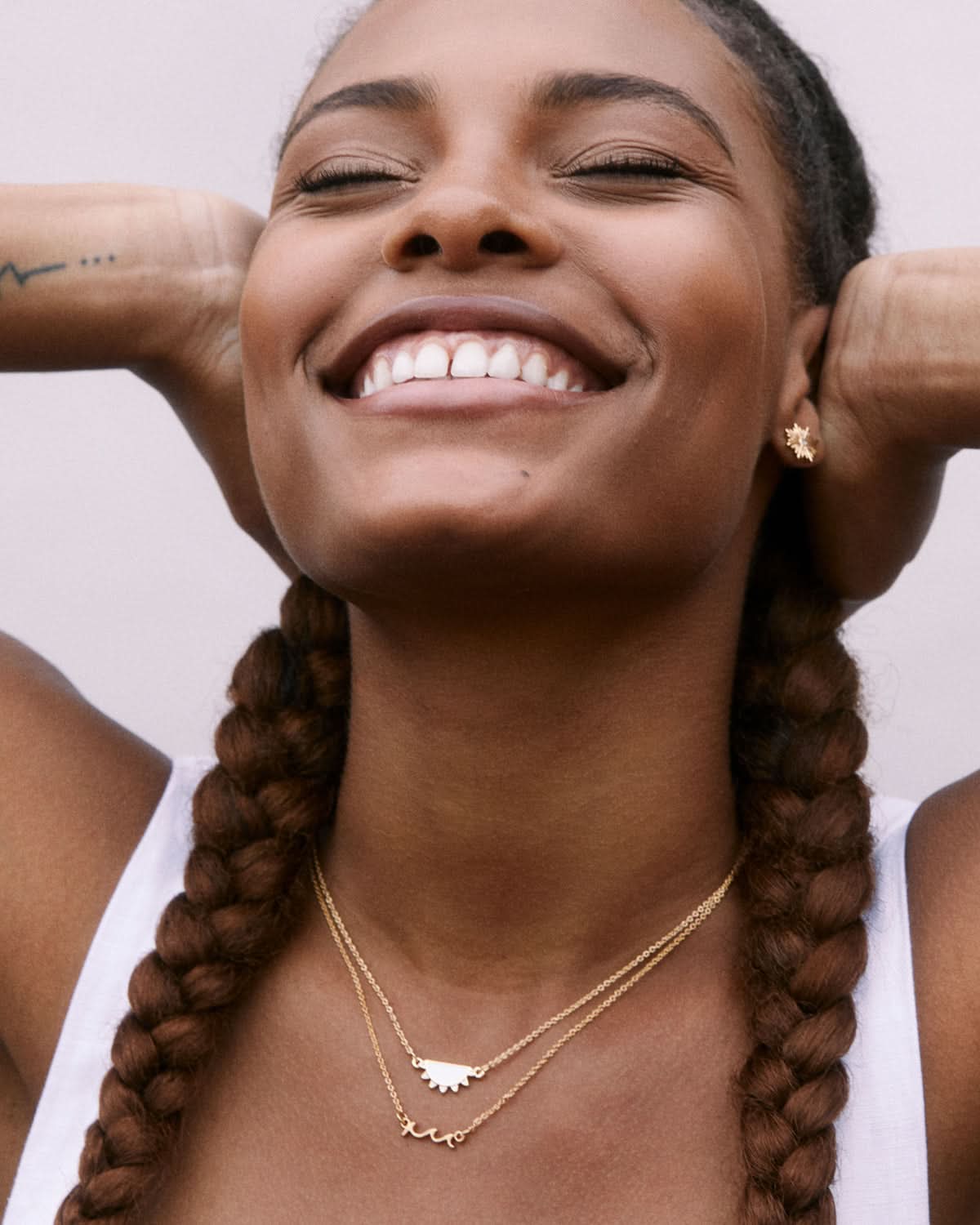Bryan Anthonys Go With The Waves Gold Necklace on Model